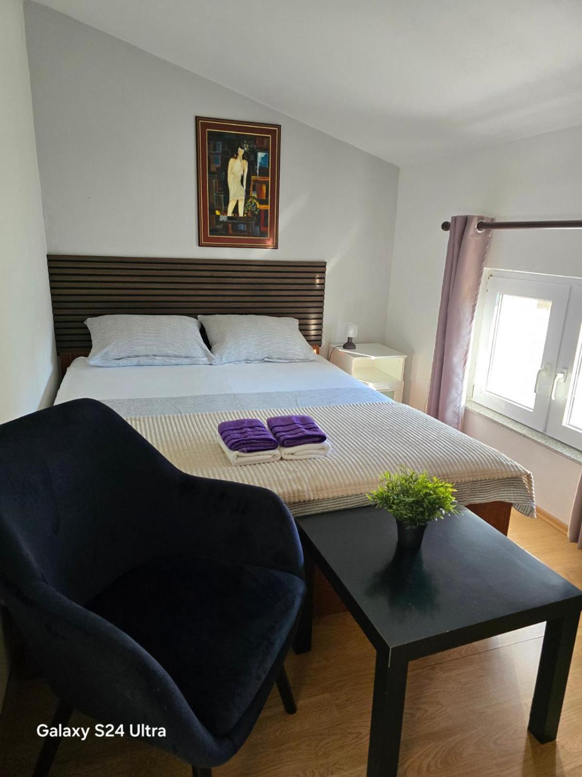 Studio Apartment Pegy Vir Bagian luar foto